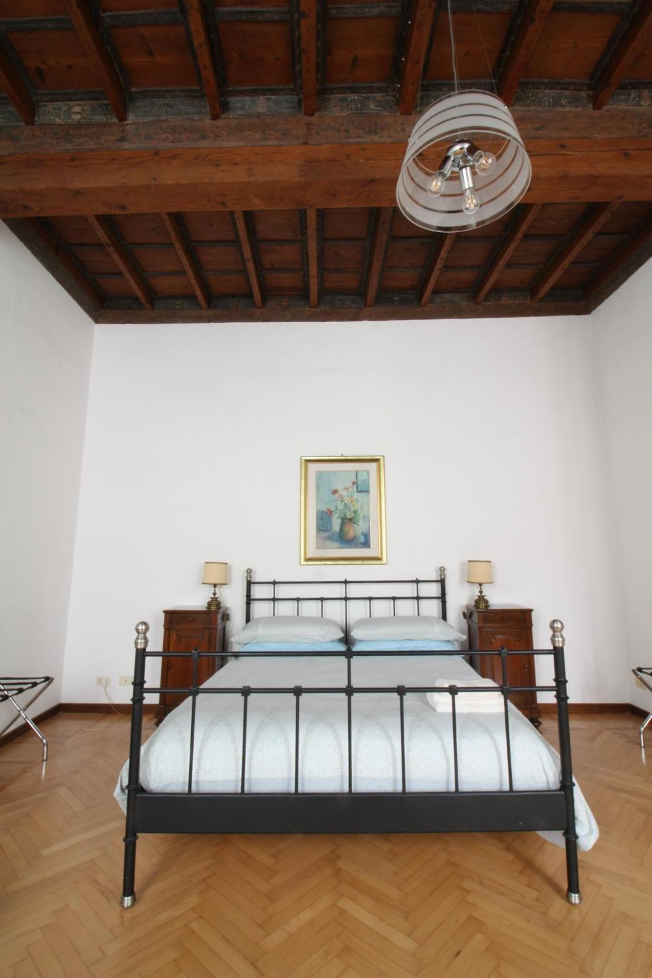 Апартаменты Frescobaldi Aparments! A Casa Di Francesco Феррара Экстерьер фото